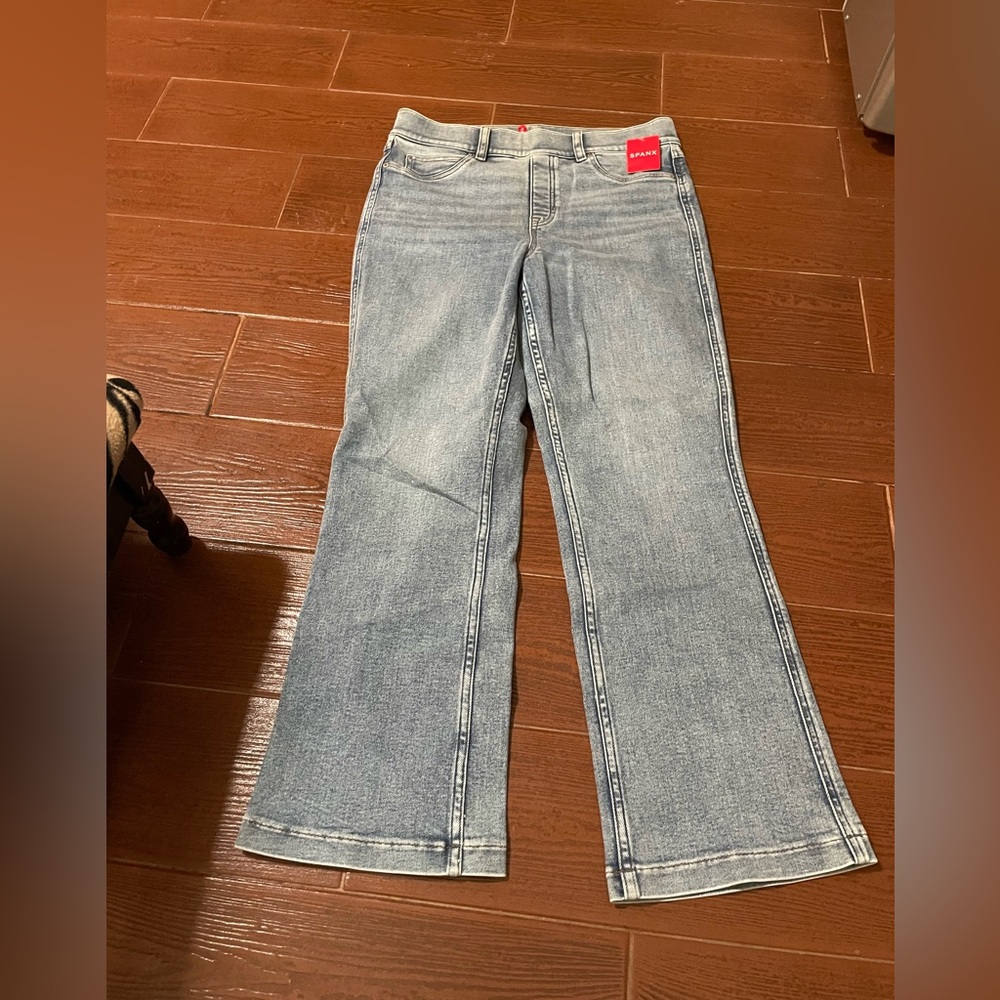 Spanx kick flare jeans indigo sky blue jeans LARGE back pockets pull on cotton - Picture 6 of 16